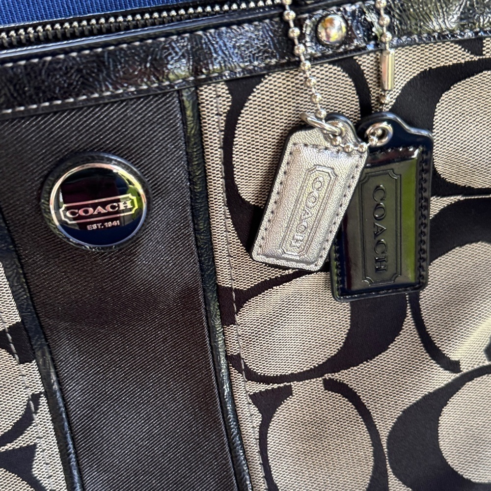 Coach Black and Tan Signature Tote - Picture 2 of 10